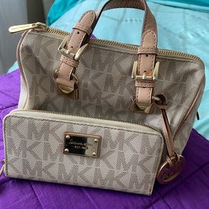 Michael Kora purse and wallet